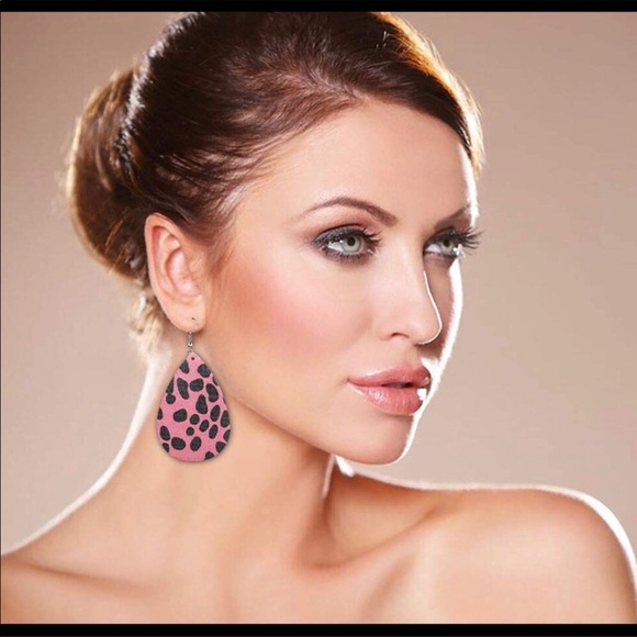 Handmade Faux Leather Earrings - Picture 4 of 7